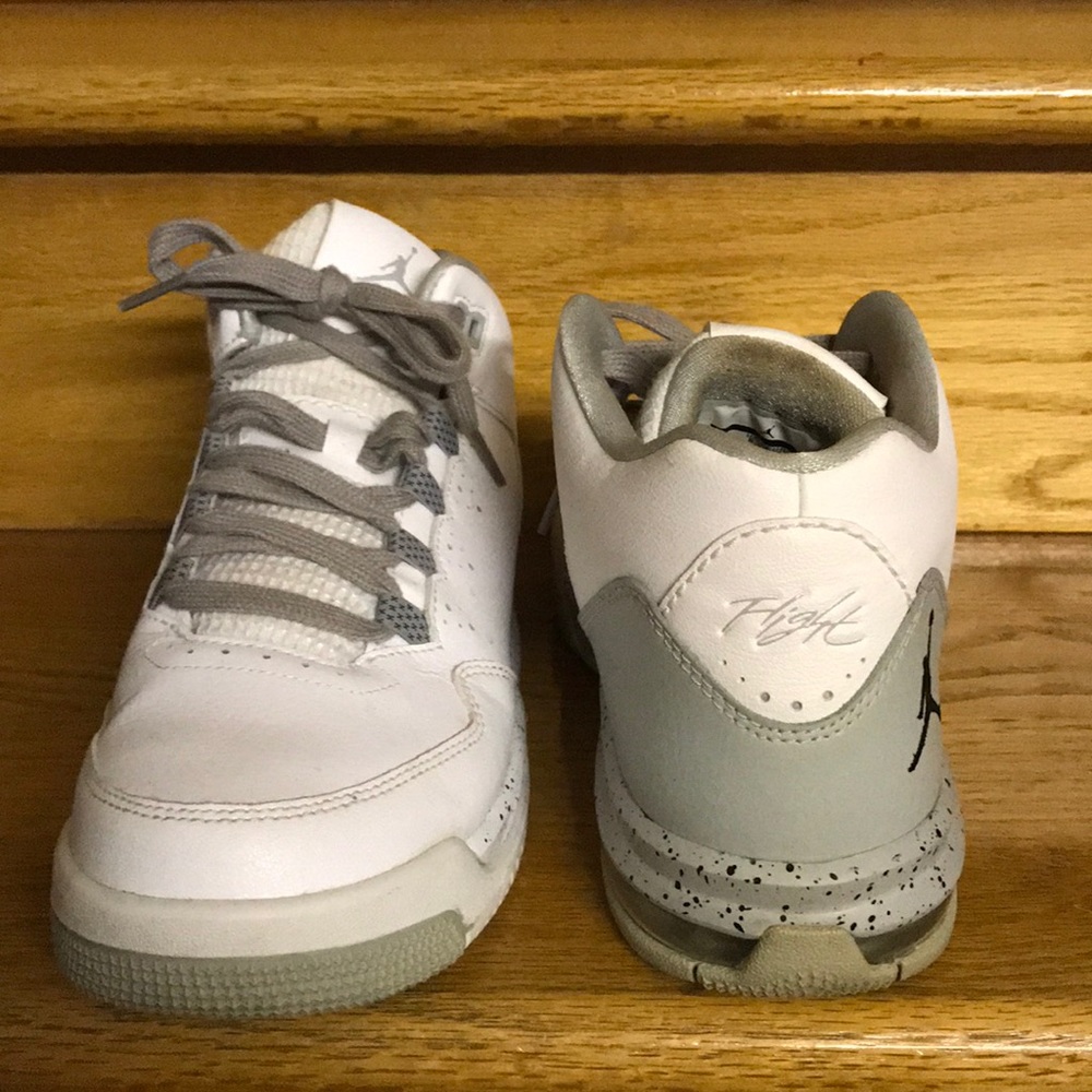JORDANS - Picture 2 of 4